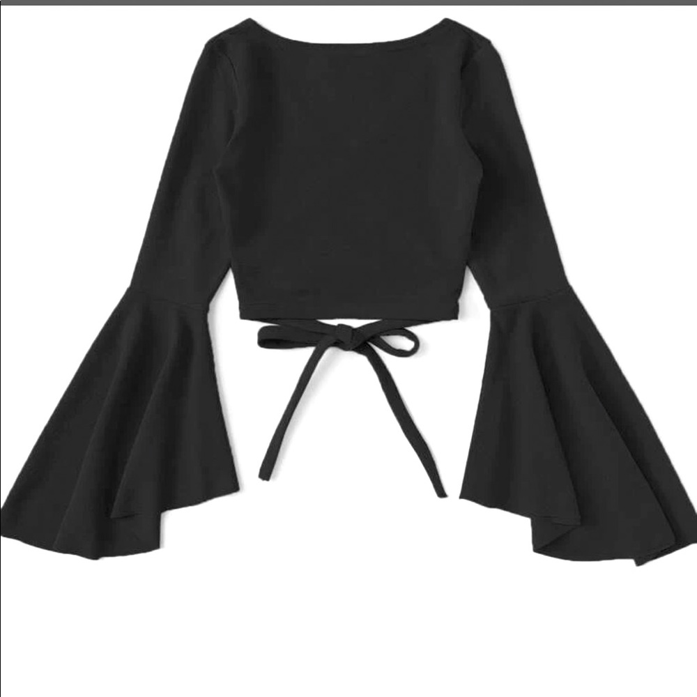 Black dress / crop top